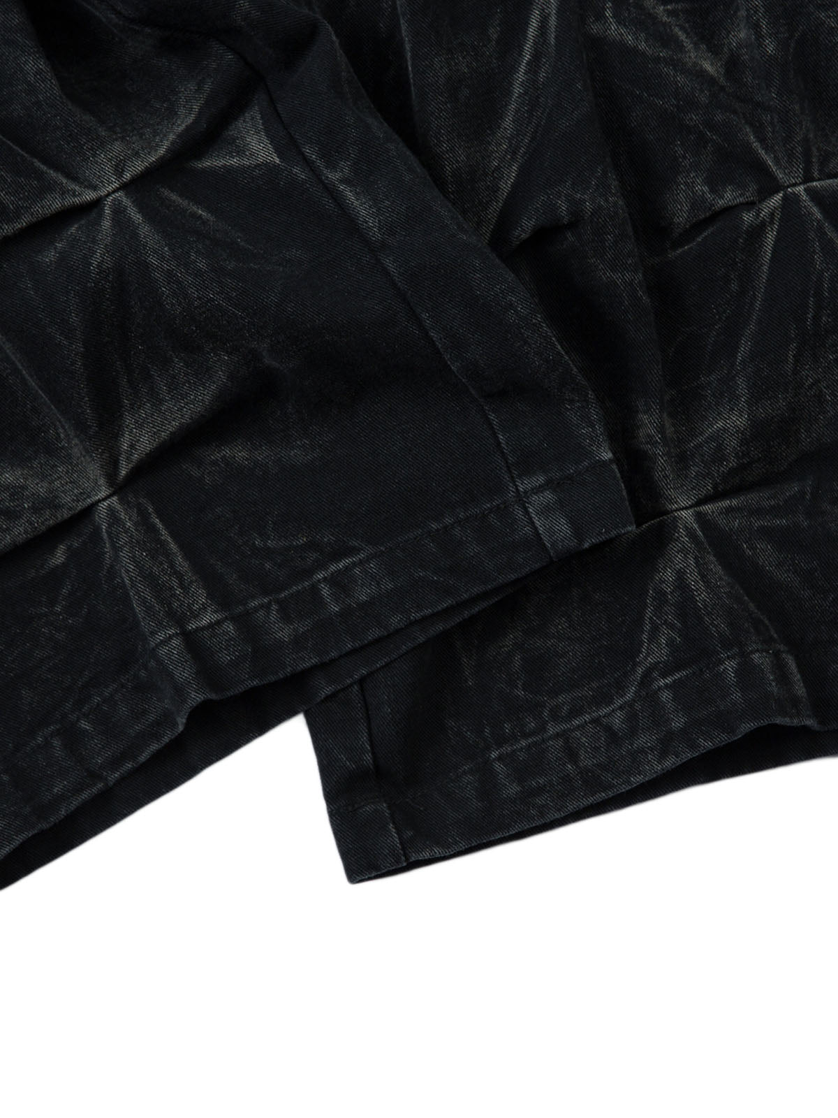 VLOSS™ Relaxed Pleat Denim Jeans